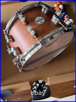 14 x 7.5 Inch DW Limited Dark Stain Maple and Walnut Snare