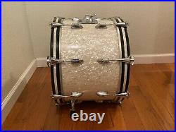 18 x 14 Bass Drum White Marine Pearl with Slingerland Set-O-Matic Tom Mount