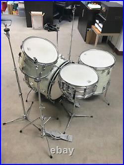 1968 Ludwig Drum set, barely used! Supraphonic snare, all hardware