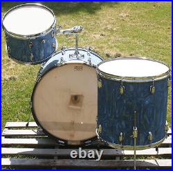 1969-71 Slingerland 13, 16, 22 in Blue Satin Flame