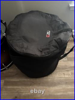 5 Piece Gretsch Renown With Cymbals And Kick Pedal