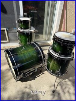 5 piece TAMA Starclassic? 100% Bubinga Shells? Dark Deep Forest Green 5 piece TAMA Starclassic? 100% Bubinga Shells? Dark Deep Forest Green