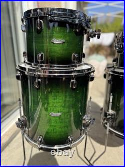 5 piece TAMA Starclassic? 100% Bubinga Shells? Dark Deep Forest Green 5 piece TAMA Starclassic? 100% Bubinga Shells? Dark Deep Forest Green