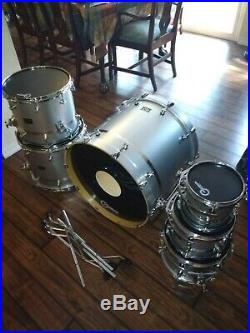 6 Piece Spaun Custom Maple Drum Set Metallic Silver Chrome Stripe with drum bags