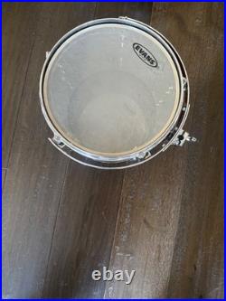6pc. Gretsch renown kit used. Missing resonant head and hardware for bass drum