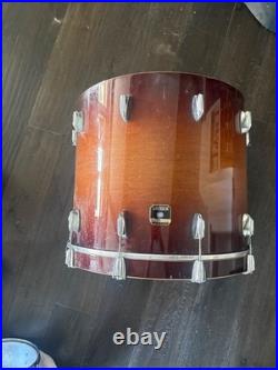 6pc. Gretsch renown kit used. Missing resonant head and hardware for bass drum