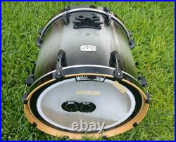 ADD this PEARL ELX EXPORT 22 BLACK BURST BASS DRUM to YOUR DRUM SET TODAY! I924