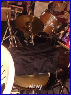 Acoustic Analog Drum Kit Set Bass Drum, Tom Toms, Floor Tom, Snare, Cymbal