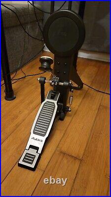 Alesis Nitro 8-Piece Electronic Set with Kick Pedal & Drumsticks