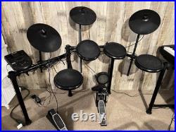 Alesis Nitro Electronic Drum Kit with Module, Kick & Hi-Hat Pedals, Programmable