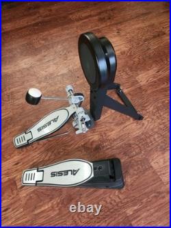 Alesis Nitro Mesh Complete Electronic Drum Set Black/Blue Used WORKS GREAT