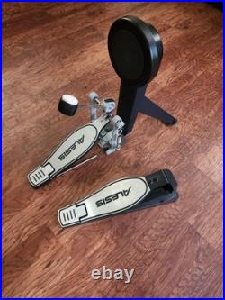 Alesis Nitro Mesh Complete Electronic Drum Set Black/Blue Used WORKS GREAT