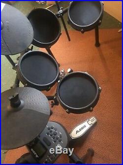 Alesis Nitro Mesh Electronic Drum Kit 8 Piece Set With Tunable Heads