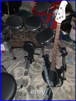 Alesis Surge Mesh Kit 8-Pad Electronic Drum Set Module + Double Bass Pedal