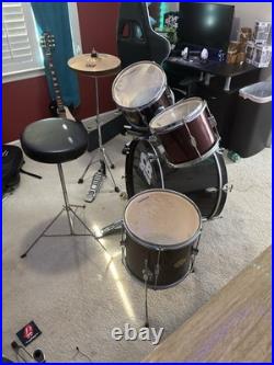 CB Drums 5-Piece Acoustic Drum Kit Bass, Snare, Toms, Cymbals Black Burgundy