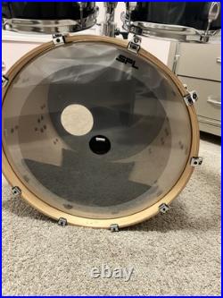 Complete Drum Set Full Kit with All Hardware Included Complete Drum Set Full Kit with All Hardware Included