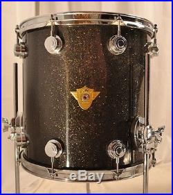 DW 20/12/14 Classic Series Drum Set Gold Galaxy