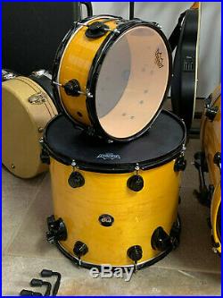 DW Collector's 3-Piece Maple Drum Set