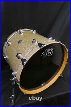 DW Collector's Series Maple Standard Broken Glass Finish Drum Set 22,14,12,10