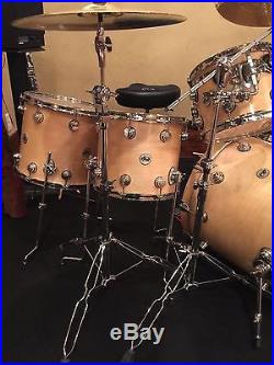 DW Collectors Series Drum Set 6 Piece plus Cymbals, Stands & Hi-Hat