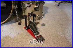 DW Collectors Series Drum Set in Broken Glass finish (MINT CONDITION)