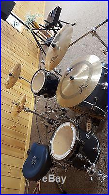 DW Collectors Series Drum set with all the hardware and cymbals INCLUDEDI