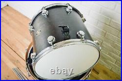DW Collectors series maple drum set kit USA made very good condition-22, 16