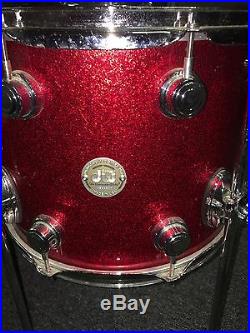 DW Drum Collector's Series 5 piece drum set Red Grainy 2008 USA