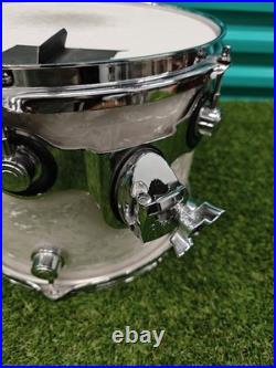 DW Performance Series 3pc Drum Set 24/12/16 DW Performance Series 3pc Drum Set 24/12/16