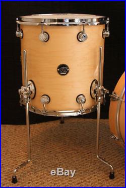 DW Performance Series Bop Kit 18 12 14 Natural Satin Maple Jazz Drum Set