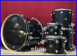 DW Performance Series Drums. Black-Mira Rainbow Sparkle. Excellent! 2418161310