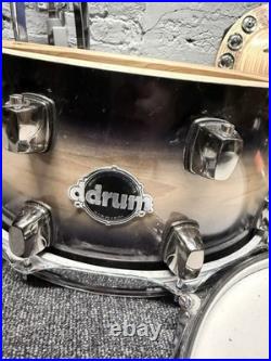 Ddrum Dominion Series Ash Shell Wood. Natural Burst Black Fade Finish