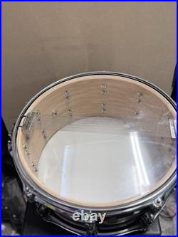 Ddrum Dominion Series Ash Shell Wood. Natural Burst Black Fade Finish