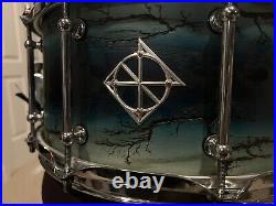 Dixon Artisan Enhanced Ash Snare Drum 14x6.5 Inch Electric Blue Burst
