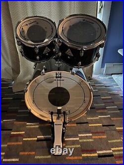 Donner DDS-520 Acoustic Drum Kit With Built In Practice Pads And Upgraded Throne