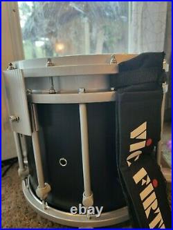 Drum set used Yamaha Snare Drum With Stand and Box to Carry. Perfect for school