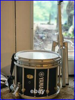 Drum set used Yamaha Snare Drum With Stand and Box to Carry. Perfect for school