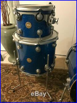 Dw Collectors 3pc Maple Drum Set Kit Blue Sparkle