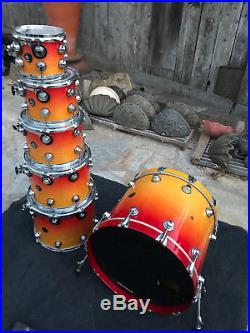Dw Collectors 6pc Sunburst Fade Finish Maple Drum Set Kit