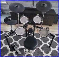 Electric Roland Drum Set Withstool