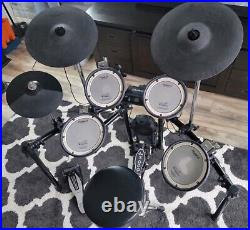 Electric Roland Drum Set Withstool