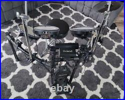 Electric Roland Drum Set Withstool