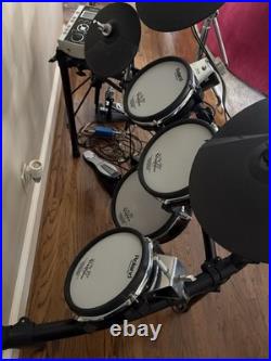 Electronic drums set Roland TD-9/ Mackie SRM 450, 1000W Amp