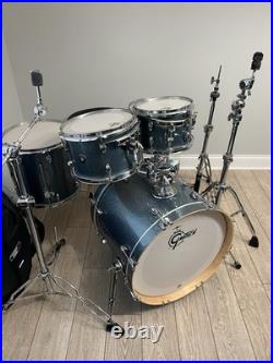 Gretsch Catalina Maple 5-Piece Acoustic Drum Kit Blue Sparkle withDrum Bags