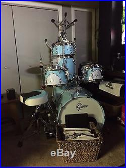 Gretsch Motor City Blue Seven Piece Drum Set
