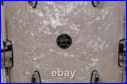 Gretsch RN2-E8246 Renown Vintage Pearl Drum Set