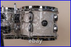 Gretsch RN2-E8246 Renown Vintage Pearl Drum Set
