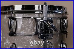 Gretsch RN2-E8246 Renown Vintage Pearl Drum Set