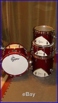 Gretsch Renown'57 drumset in motorcity red