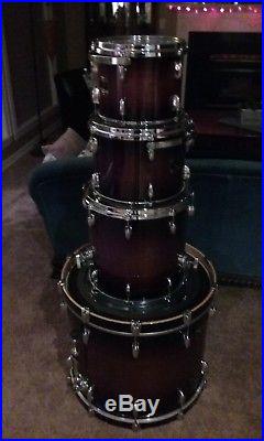Gretsch Renown Maple Drum Set in Cherry Burst- 10/12/14/22